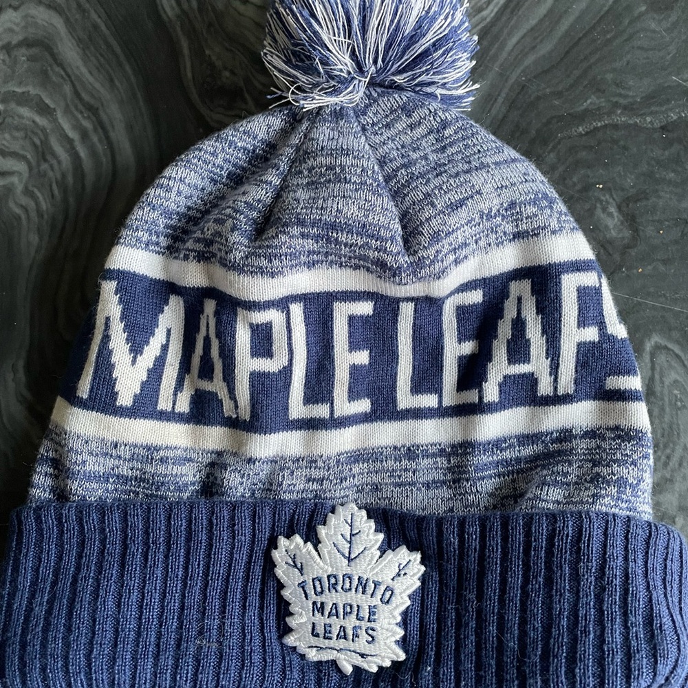 Toronto Maple Leafs Blue Knit Beanie